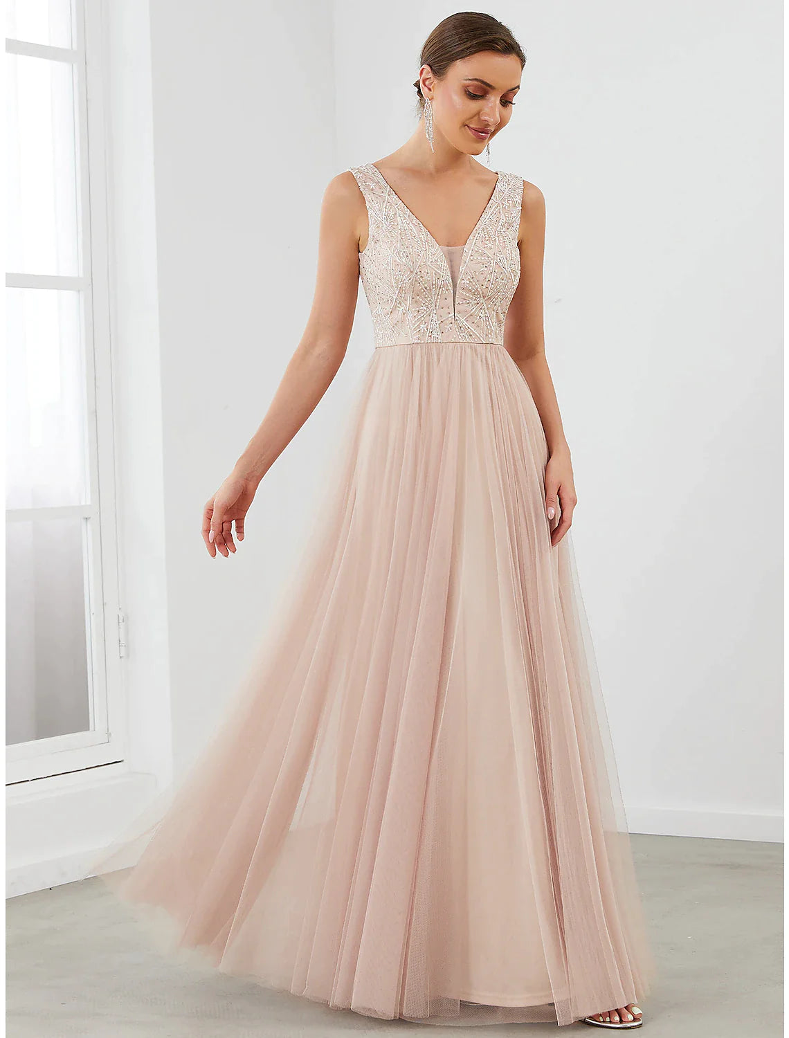 A-Line Evening Gown Elegant Dress Wedding Guest Floor Length Sleeveless V Neck Tulle V Back with Sequin Draping