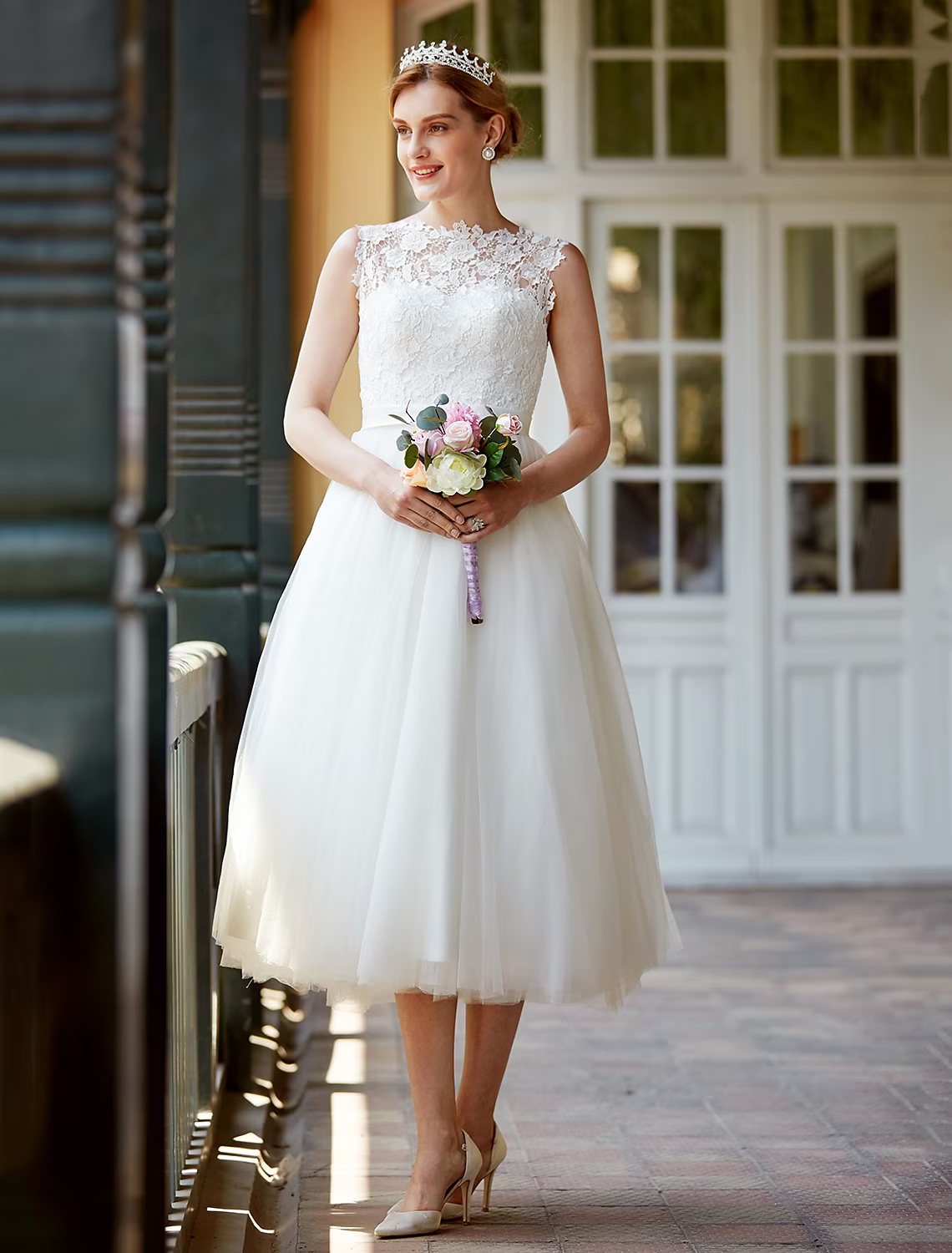 Little White Dresses Wedding Dresses Length A-Line Regular Straps Neck Lace Over Tulle With Buttons