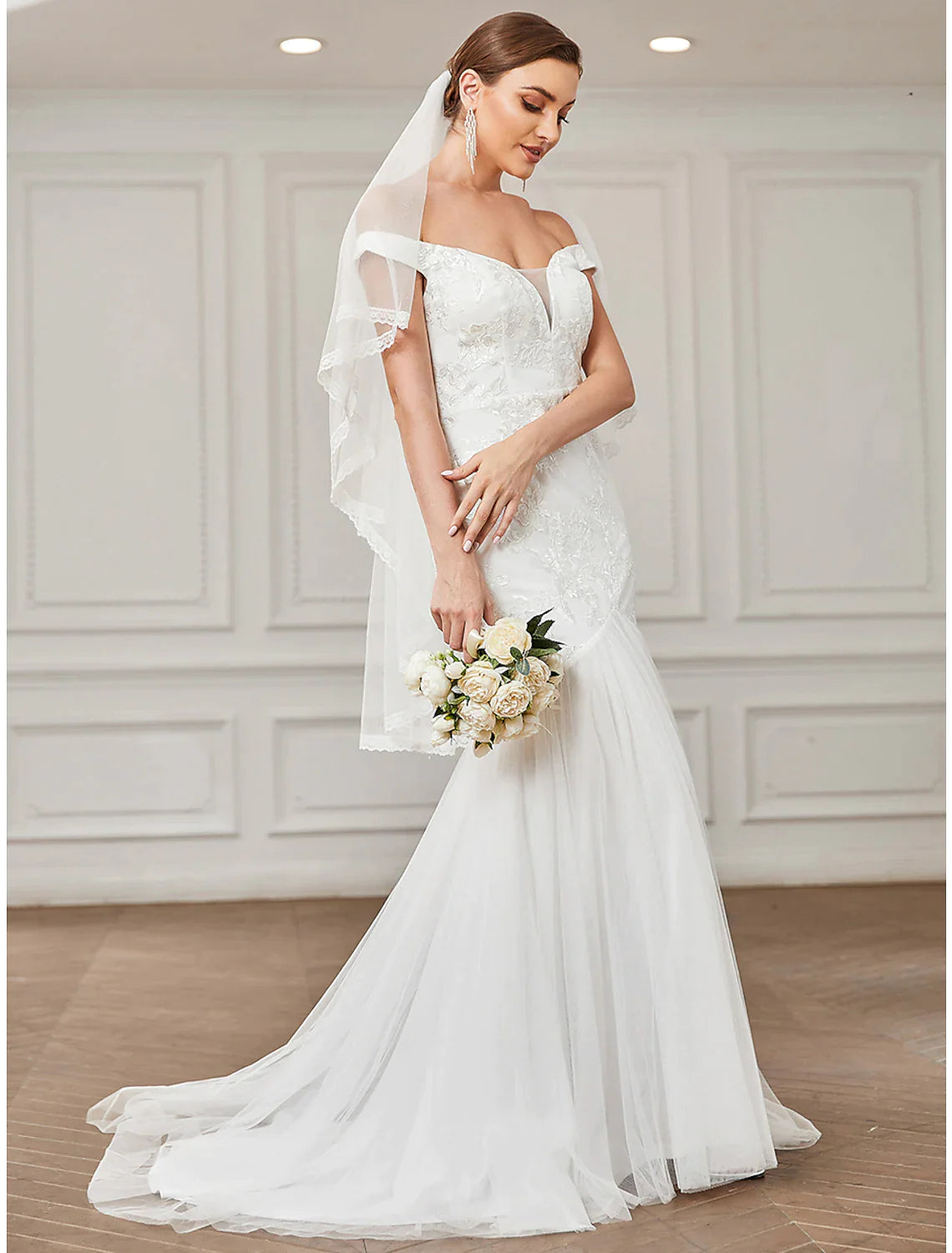Beach Vintage Wedding Dresses Floor Length A-Line Short Sleeve Off Shoulder Lace Appliques