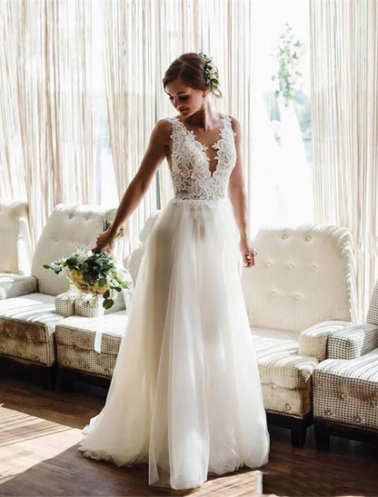 Beach Wedding Dresses Floor Length A-Line Sleeveless V Neck Lace With Pleats Appliques