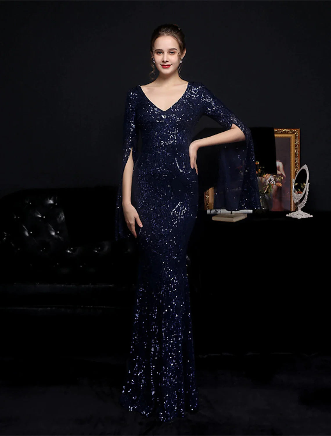 Mermaid / Trumpet Evening Gown Sparkle & Shine Dress Formal Floor Length Long Sleeve V Neck Sequined with Sequin