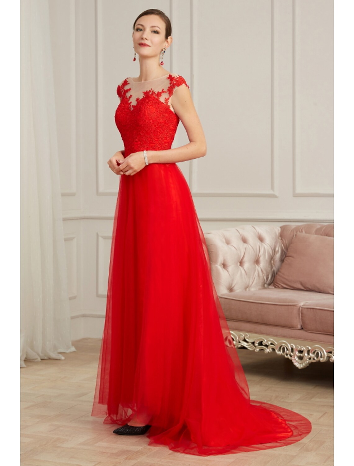 Evening Gown Elegant Dress Engagement Sleeveless Illusion Neck Lace with Slit Appliques