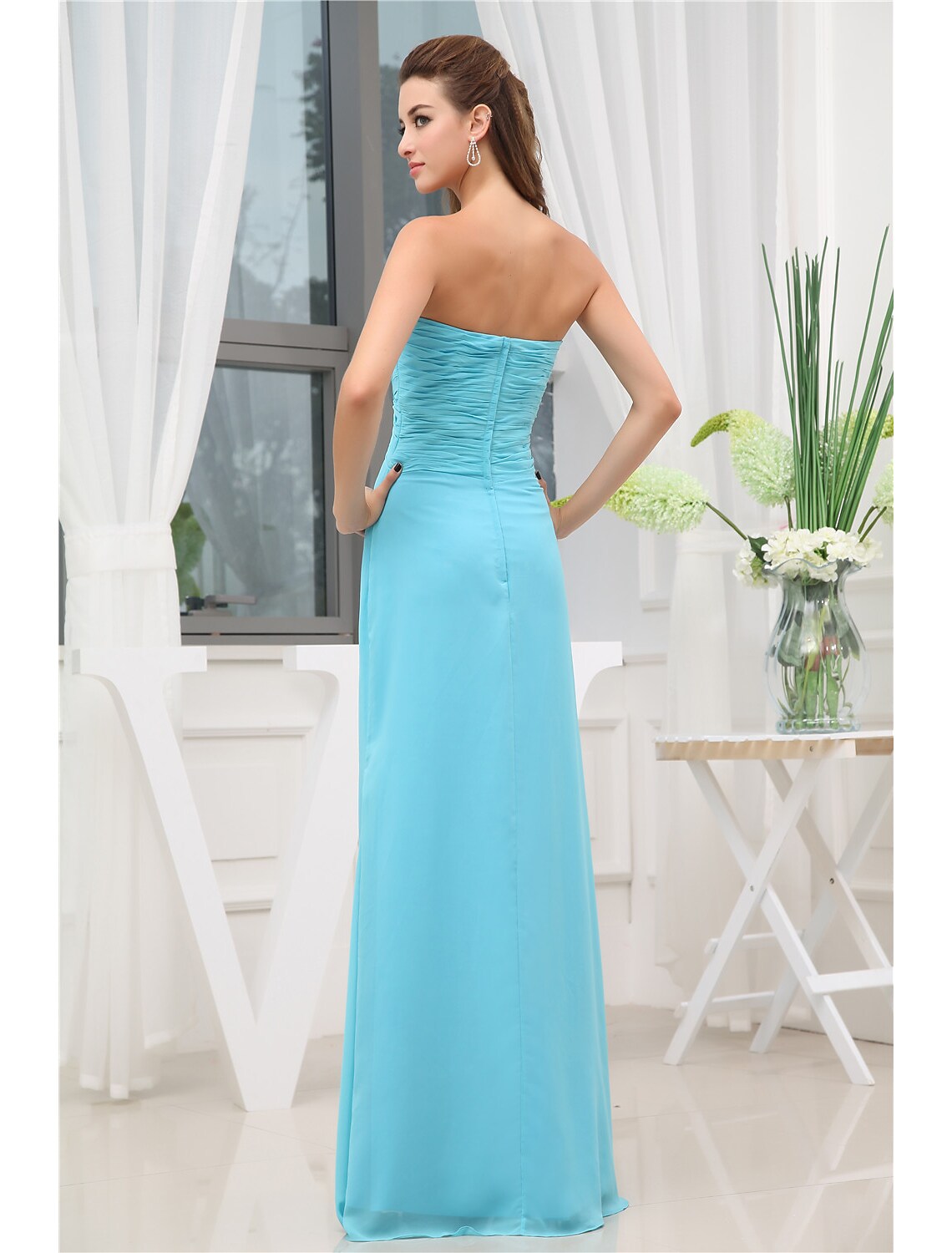 A-Line Evening Gown Elegant Floor Length Sleeveless Chiffon with Pleats Ruched