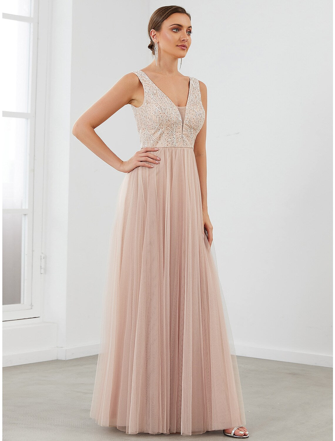 A-Line Evening Gown Elegant Dress Wedding Guest Floor Length Sleeveless V Neck Tulle V Back Sequin Draping